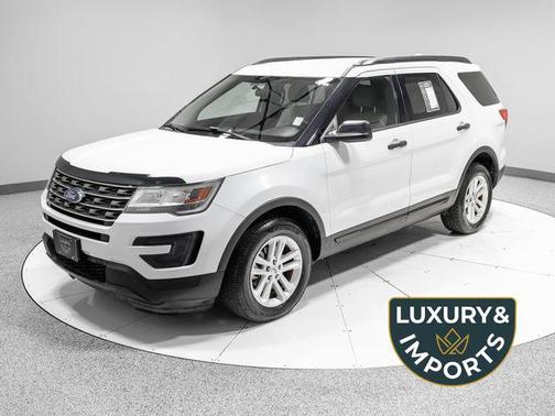 Oxford White 2017 Ford Explorer Base