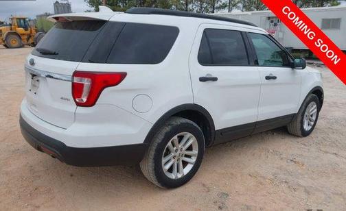 Oxford White 2017 Ford Explorer Base