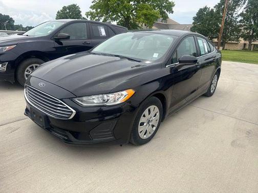 Agate Black 2019 Ford Fusion S