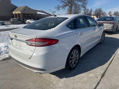 2017 Ford Fusion Energi SE Luxury