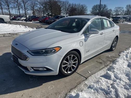 2017 Ford Fusion Energi SE Luxury
