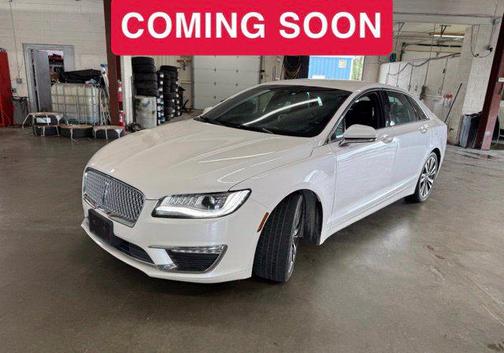 White Platinum Clearcoat Metallic 2018 Lincoln MKZ Reserve I