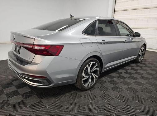 2025 Volkswagen Jetta 1.5T SEL