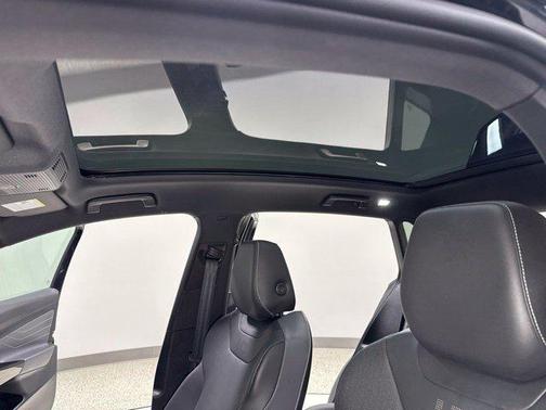 Deep Black 2023 Volkswagen ID.4 Pro S