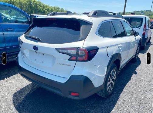 Crystal White Pearl 2023 Subaru Outback Premium
