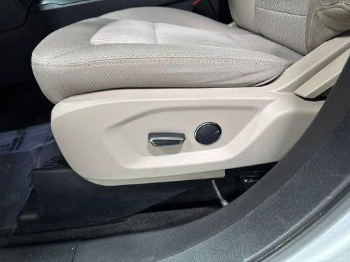 Ingot Silver 2018 Ford Explorer Base