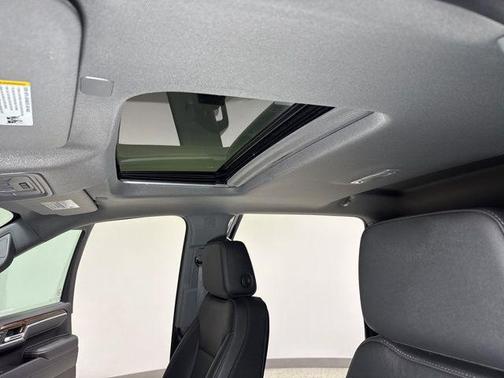 Onyx Black 2024 GMC Sierra 1500 Elevation