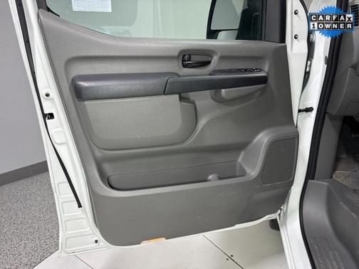 2019 Nissan NV Passenger NV3500 HD S V6