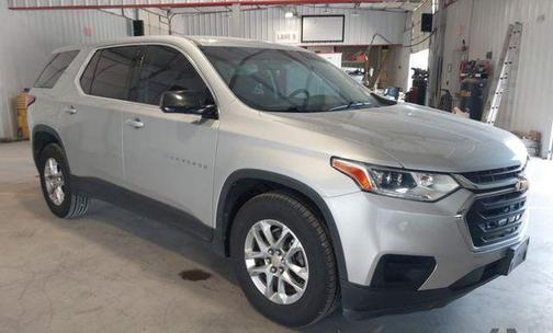 Silver Ice Metallic 2020 Chevrolet Traverse LS