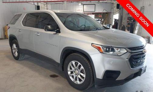 Silver Ice Metallic 2020 Chevrolet Traverse LS