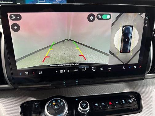 Black Metallic 2025 Ford Expedition Active