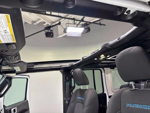 Bright White Clearcoat 2023 Jeep Wrangler 4xe Rubicon