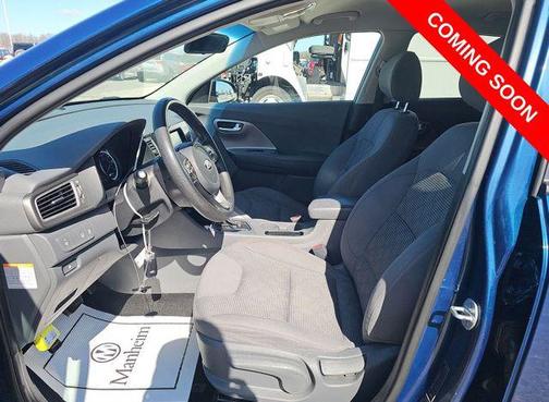 Deep Cerulean 2019 Kia Niro LX