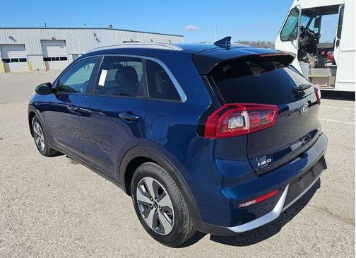 Deep Cerulean 2019 Kia Niro LX