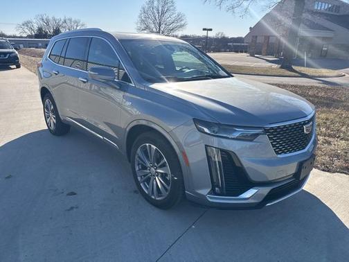 2025 Cadillac XT6 Premium Luxury AWD