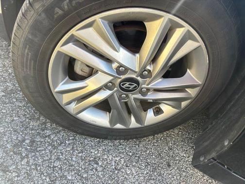 Phantom Black 2019 Hyundai ELANTRA SEL