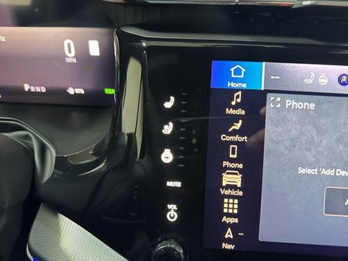 Diamond Black Crystal Pearlcoat 2024 Jeep Wagoneer S Launch Edition