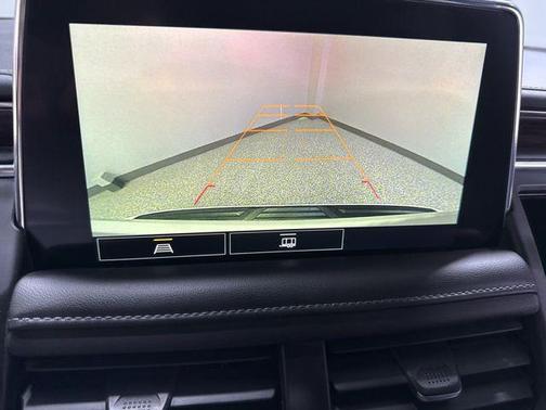 White 2021 Chevrolet Suburban LT