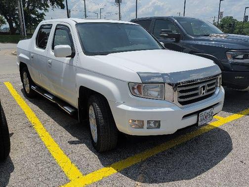 White 2013 Honda Ridgeline RTL
