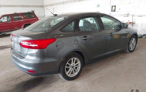 Magnetic 2018 Ford Focus SE