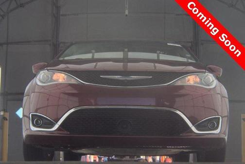 2018 Chrysler Pacifica Touring-L Plus