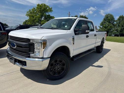 Oxford White 2018 Ford F-350 XL