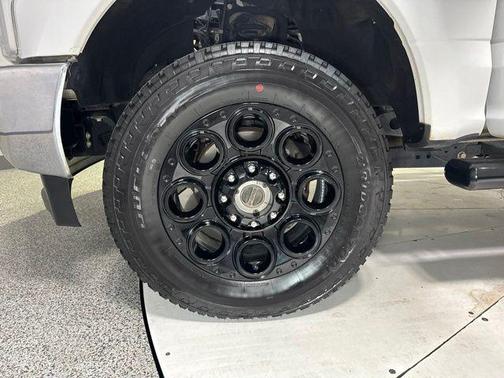 Oxford White 2018 Ford F-350 XL