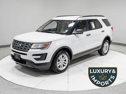 Oxford White 2017 Ford Explorer Base