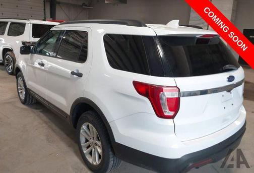 Oxford White 2017 Ford Explorer Base