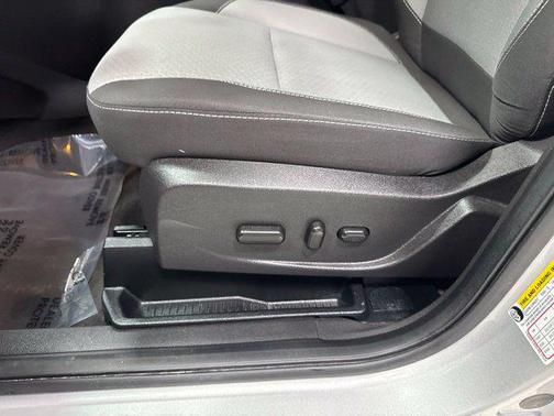 Ingot Silver 2018 Ford Escape SE