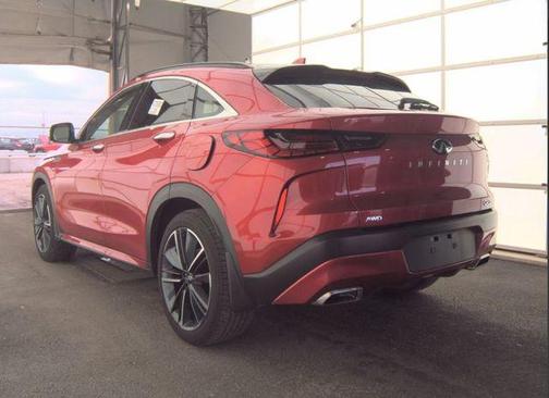 2025 INFINITI QX55 ESSENTIAL