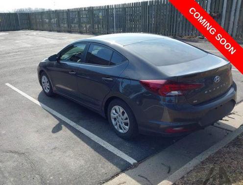 2020 Hyundai ELANTRA SE