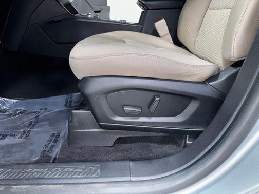 Silver Metallic 2020 Ford Explorer Base
