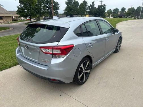 Ice Silver Metallic 2017 Subaru Impreza 2.0i Sport