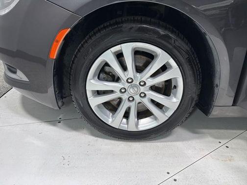 Granite Crystal Metallic Clearcoat 2016 Chrysler 200 Limited