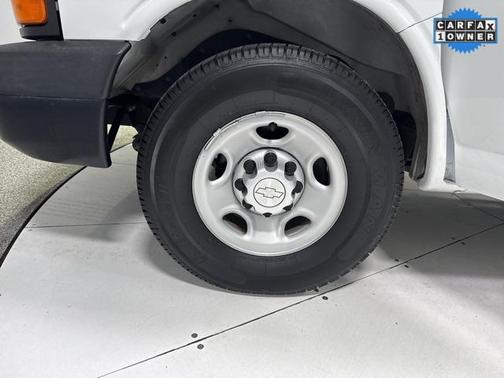 2016 Chevrolet Express 2500 LS