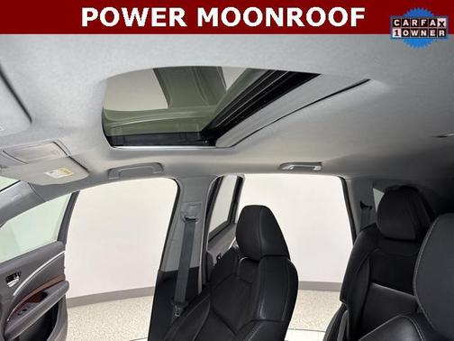 2017 Acura MDX 3.5L w/Technology Package
