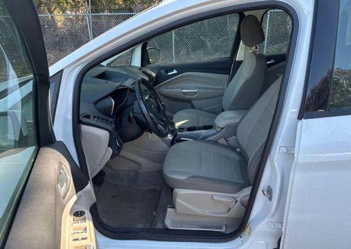 2015 Ford C-Max Hybrid SE