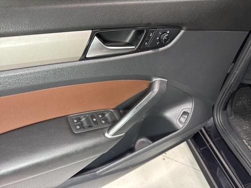 2021 Volkswagen Passat 2.0T SE