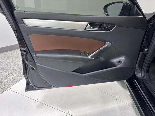 2021 Volkswagen Passat 2.0T SE