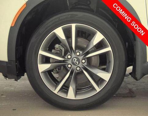 Majestic White 2023 INFINITI QX60 Luxe