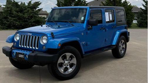 Hydro Blue Pearlcoat 2016 Jeep Wrangler Unlimited Sahara