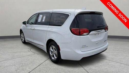 2018 Chrysler Pacifica Hybrid Touring Plus