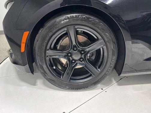 Mosaic Black Metallic 2016 Chevrolet Camaro 1LT
