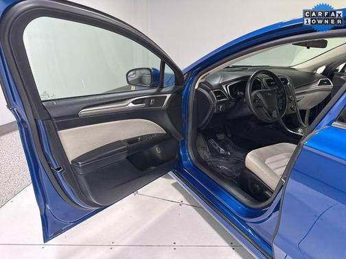 2017 Ford Fusion Hybrid S