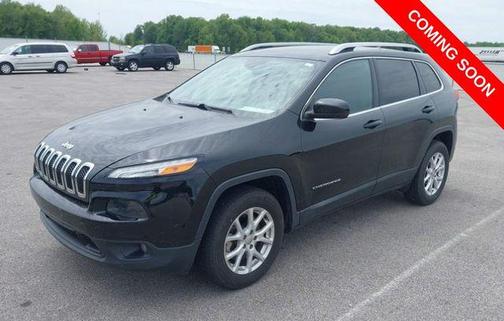 Diamond Black Crystal Pearlcoat 2018 Jeep Cherokee Latitude