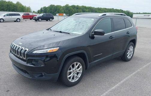 Diamond Black Crystal Pearlcoat 2018 Jeep Cherokee Latitude