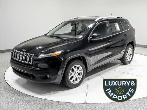 Diamond Black Crystal Pearlcoat 2018 Jeep Cherokee Latitude