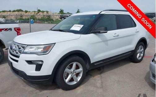 Oxford White 2018 Ford Explorer XLT