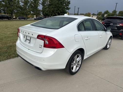2015 Volvo S60 T5 Premier